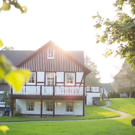 Apartment Hof Koehne - Haus Am Spielplatz - Schweinchen *
