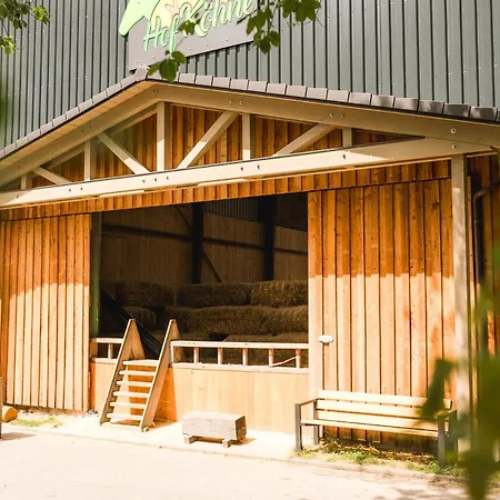 Apartment Hof Koehne - Haus Am Spielplatz - Schweinchen